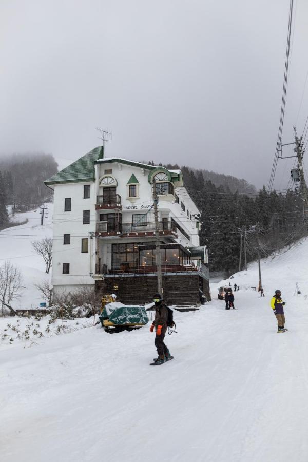 The Schneider Hotel Nozawaonsen Buitenkant foto